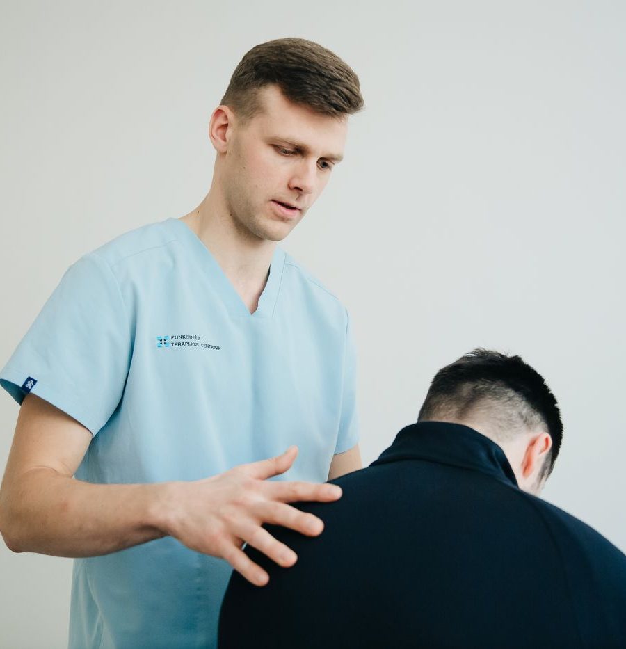 Physiotherapeutische Behandlung und Bewegungsanalyse